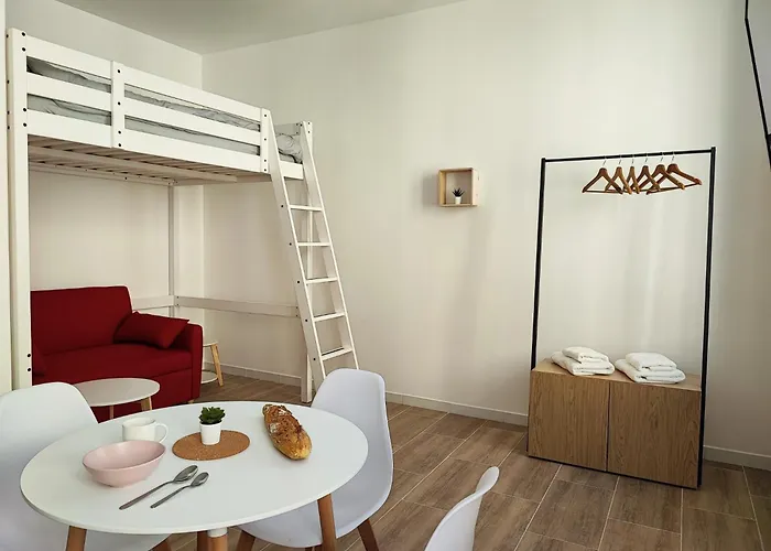 Escale Entre Cite Et Bastide Clim Wifi Smart Tv Daire *